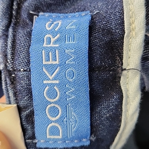DOCKERS Womens Denim Clean Front Favorite Fit Size 6 - Picture 9 of 10